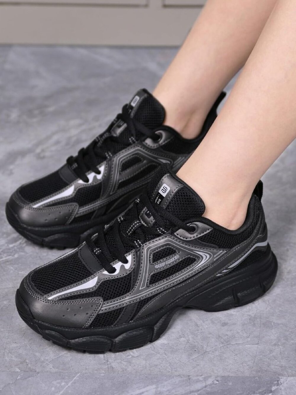 Women's Black Chunky Fashion Sneakers Casual Sports Shoes Mesh Athletic - Picture 2 of 6